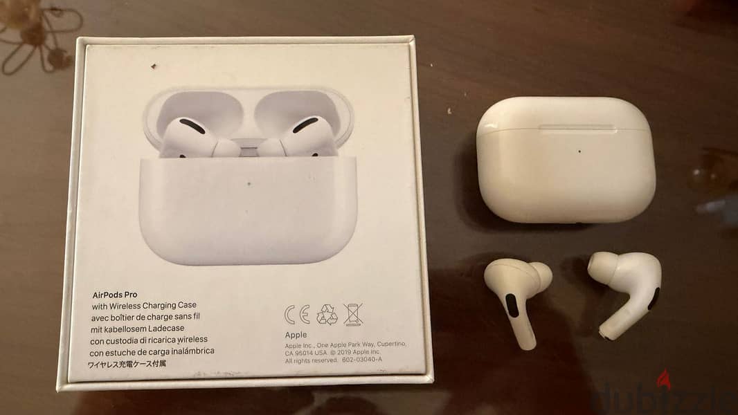 Apple Airpods pro 1st generation 4