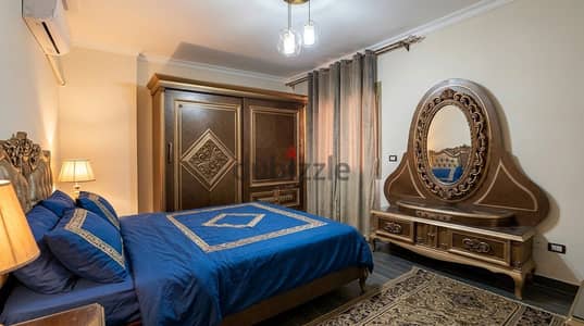شقة للايجار مفروش كمبوند جنة زايد٢ بحرى شرقى