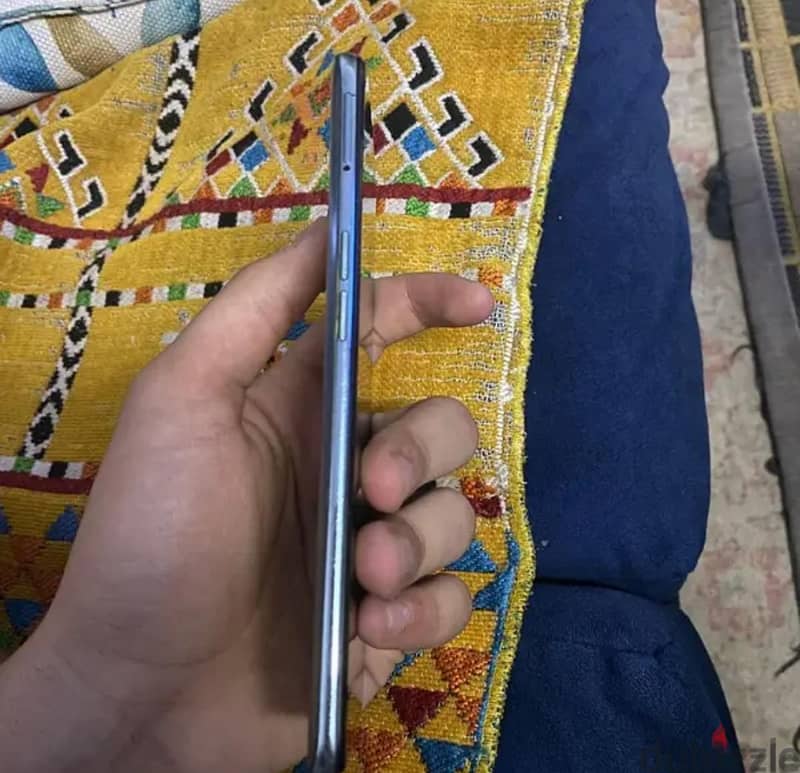 OPPO Reno6 3