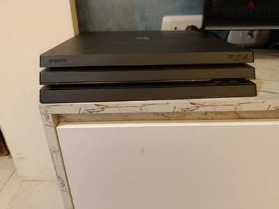 Play station 4 pro