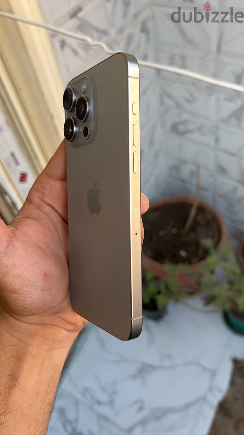 iPhone 15 pro max 512GB 5