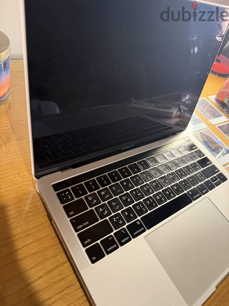 Macbook Pro 2018 13 inch 1