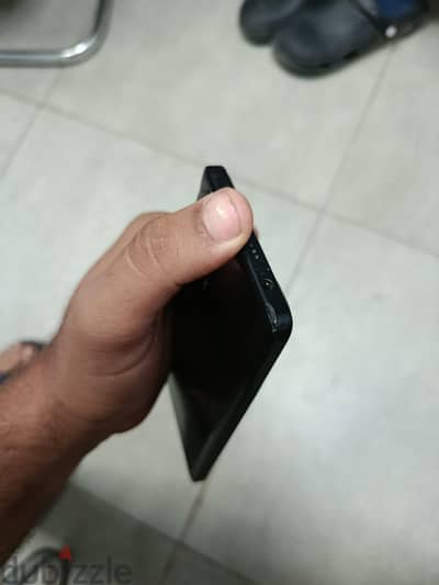 شاومي بوكو اف 5