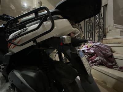 اسكوتر للبيع كيواي 150 cc