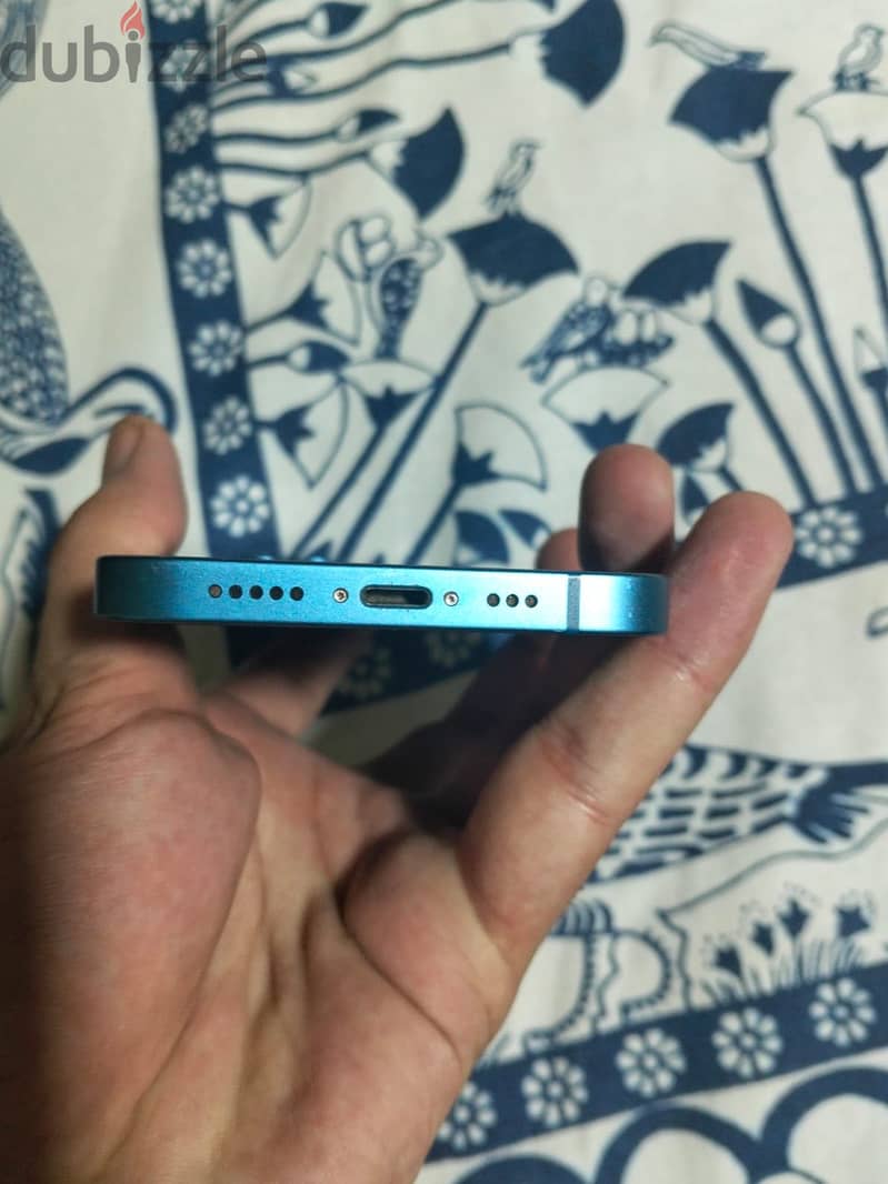 Apple - iPhone 13 4