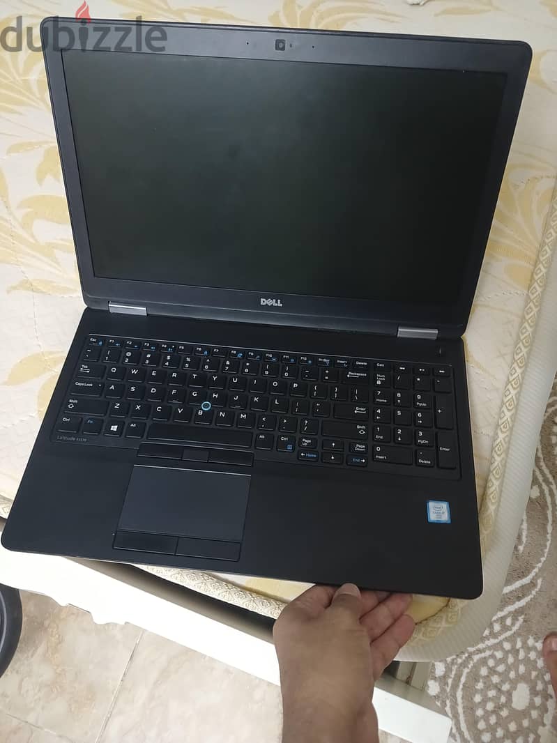Dell latitude E5570 3