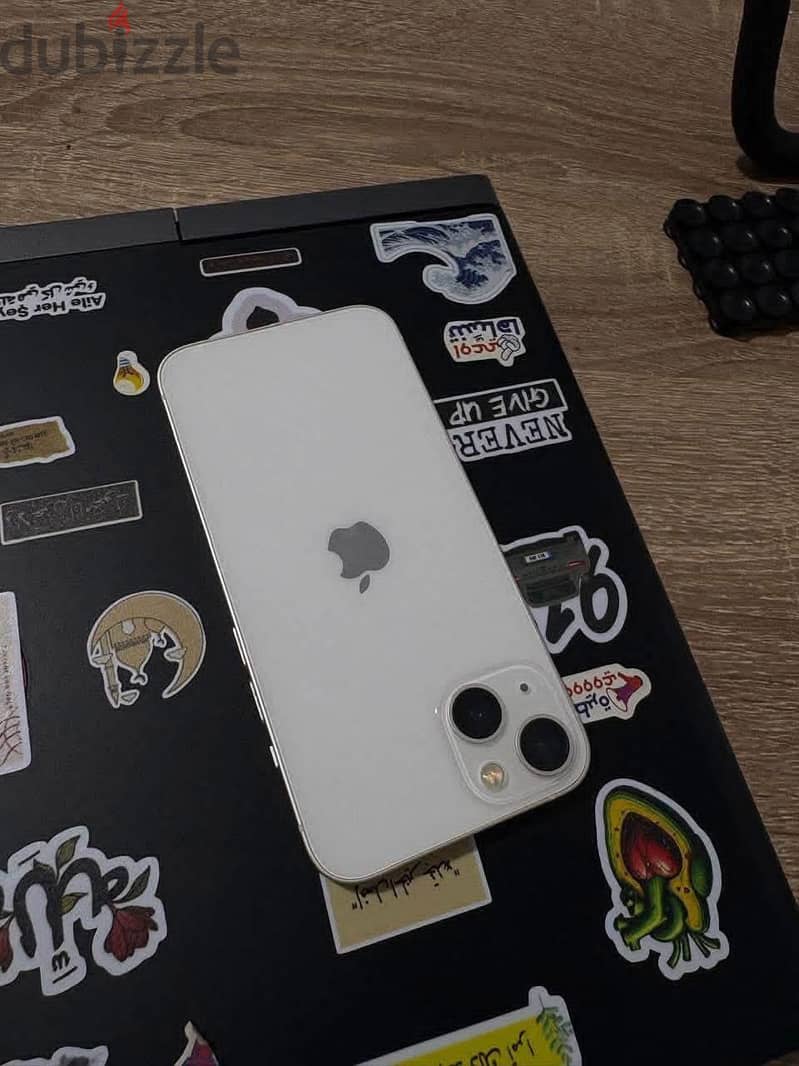 Apple - iPhone 13 2