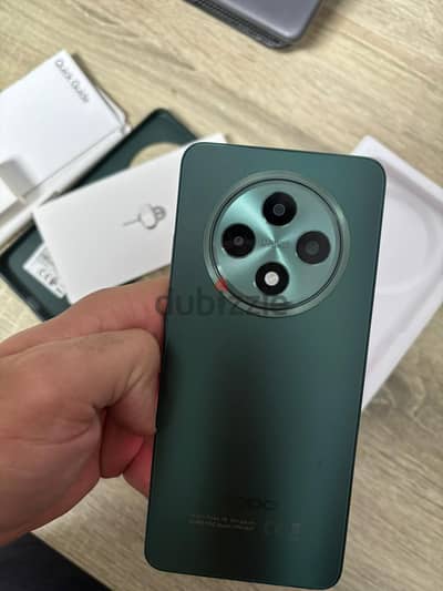 OPPO Reno12 F