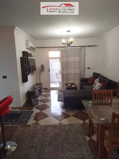 A special opportunity for furnished rental in my city B7  apartment 96 meters, a bargain in a distinctive location with a wide garden view, located on the fourth floor.  The apartment is fully air-conditioned, and has natural gas and Wi-Fi.