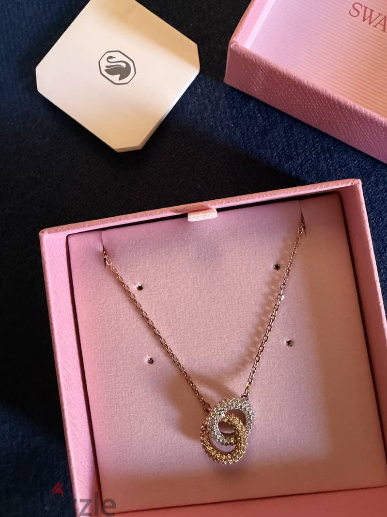 Swarovski Necklace 2
