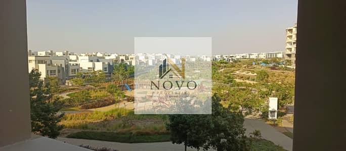 Luxury Space in Hyde Park | 198 SQM 3-Bedroom Apartment in a Very Prime Location