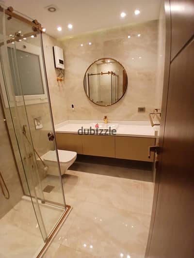 Luxury 148m Apartment for Rent in Hyde Park