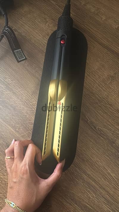 Dyson Airstrait Straightener _ مكواة دايسون