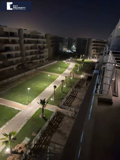 استلام فوري شقة للبيع باقل سعر في السوق فيو مميز في كابيتال جاردنز  Capital Gardens Palm Hills