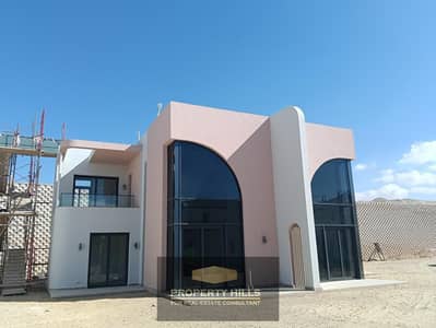 Loft Chalet 150 m Immediate delivery with a unique sea view. The best projects of Sodic in the most distinctive location in Ras Al-Hikma near the UAE cities.