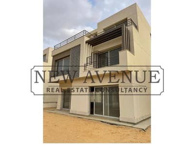 احسن سعر فيلا مستقلة موقع مميز جدا استلام فوري  باقساط  بالم هيلز نيو كايرو palm hills new cairo phnc