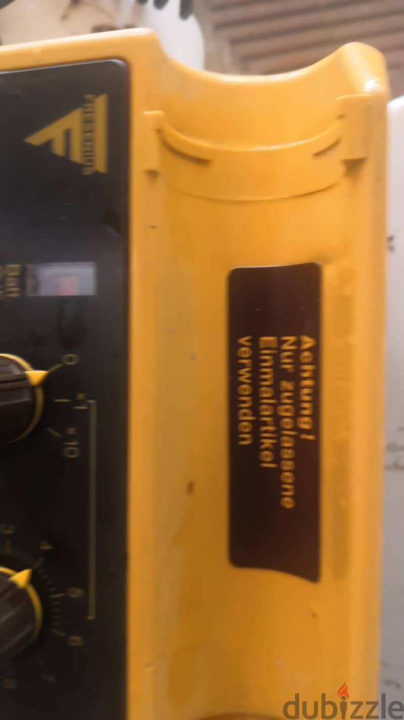 Fresenius Injectomat S syringe infusion pump, designed for precise del 2