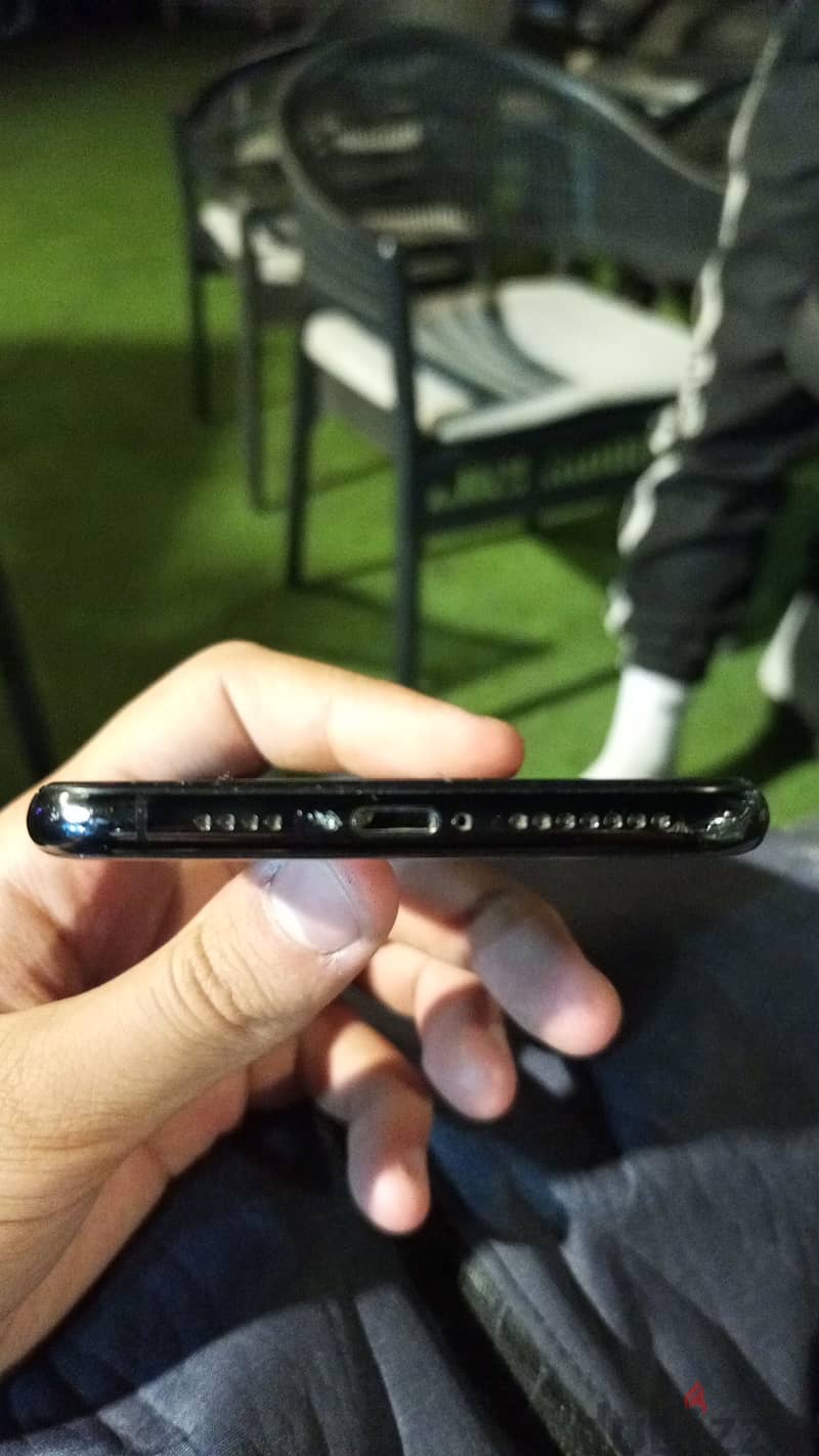 Apple - iPhone XS Max 3