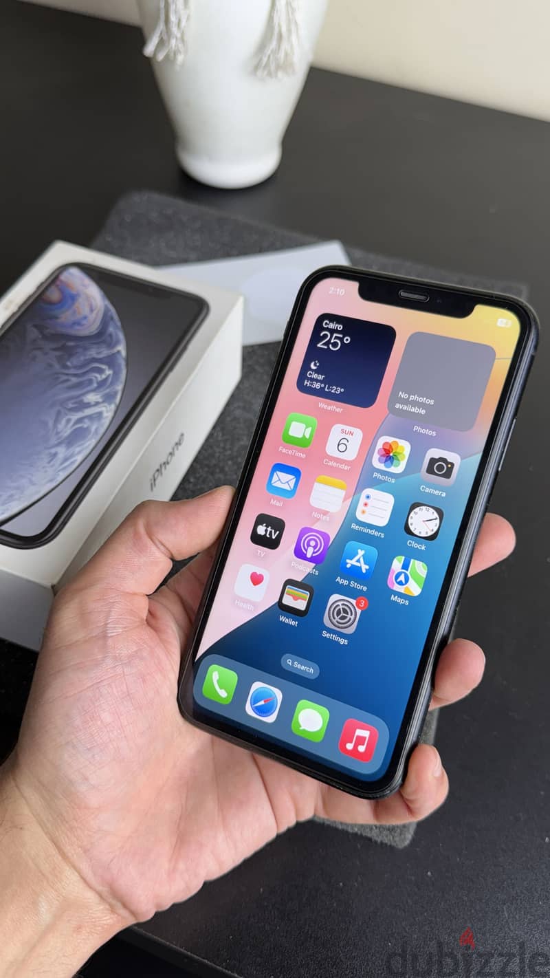 Apple - iPhone XR 2