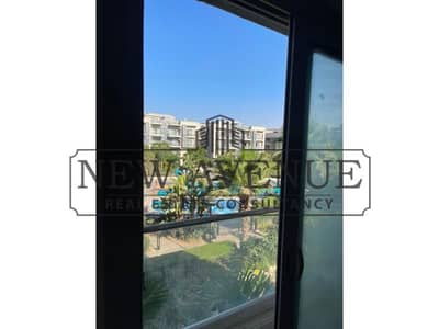 fully finished Apartment with kitchen and appliances ready to move overlooking pool and landscape at Galleria moon valley - New cairo