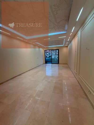 semi furnished Apartment for rent in villette