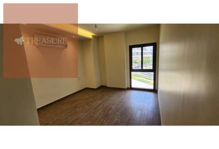 semi furnished Duplex with garden in villette