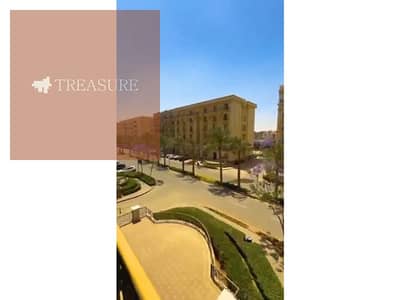 semi furnished Apartment for sale in Hyde Park - new cairo