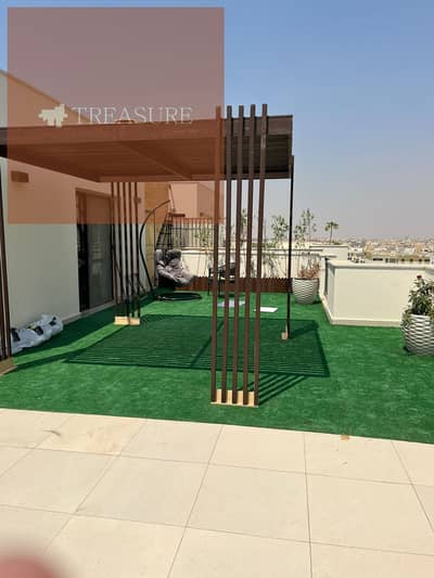 استوديو مع رووف مفروش للايجار في ايستاون - القاهره الجديده - Eastown - new cairo