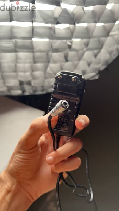 Blackmagic ac adapter شاحن