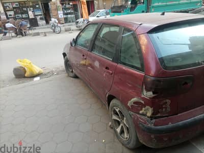سيات إبيزا 2000