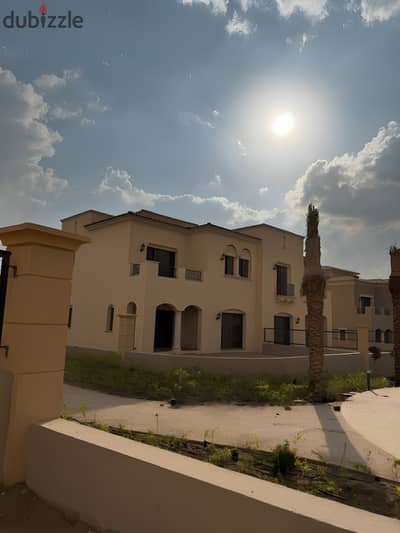 282m Ready to Move Twin House for Sale in City Gate Diar Qatari New Cairo