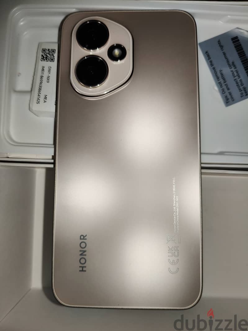 Honor 400 1