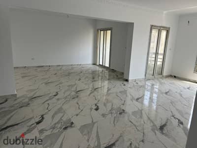 Apartment on Al-Mushir Ahmed Ismail Street, Sheraton, for administrative rent only 