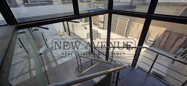 Building for rent fully finished with ac