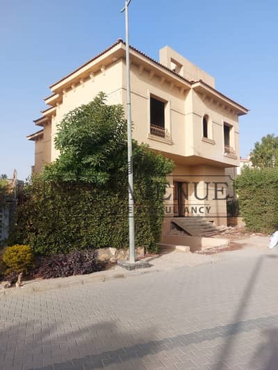 Rayhana Standalone Villa Ready To Move in North Investors Prime Location 2 Minutes From 90th Street 430 sqm BUA 440 sqm Land