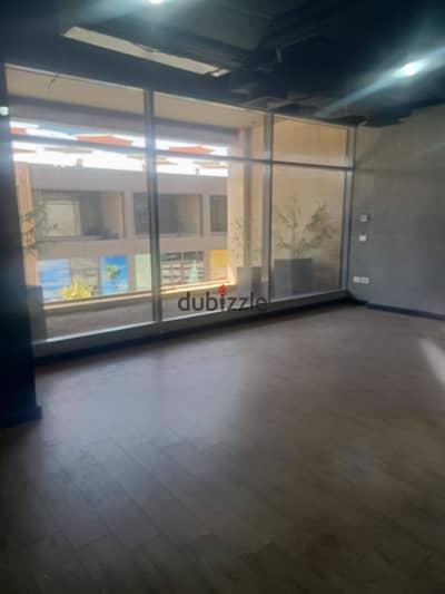 مكتب ادارى للايجار بمدخل خاص في walk of cairo الشيخ زايد - مساحه 150 متر كامل التشطيب Office Fully Finished For Rent in Walk Of Cairo  بالتكيفات