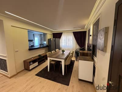 Luxurious furnished apartment for rent in Madinaty – B6  A special apartment in a great location within Madinaty, suitable for those looking for upscale living and comfort with modern furnishings and distinctive finishing.