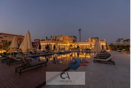 شقه للبيع في قلب التجمع الخامس في هايد بارك في الجولدن سكوير بالقرب من الجامعه الامريكيه - مقدم 5% واقساط علي 10 سنوات Hyde Park New Cairo