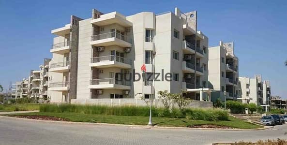 Great apartment for rent in Address Compound, Sheikh Zayed – includes kitchen and AC units.