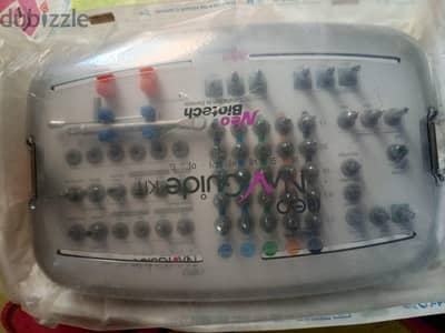 طقم جراحة وزراعة أسنان Neo Master Kit من شركة Neo Biotech الكورية.
