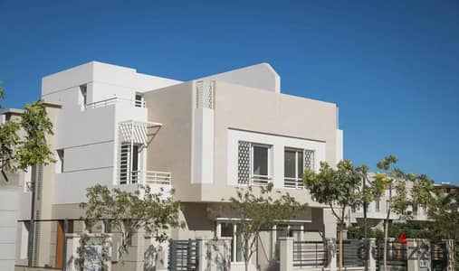 Ready to Move and Finished Townhouse with AC,s in Atrio in front of Zed