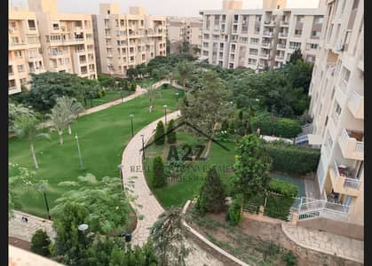 For sale in Madinaty View Wide Garden 4 rooms North direction Talaat Mustafa 200 meters Albi 11 fully completed with utilities