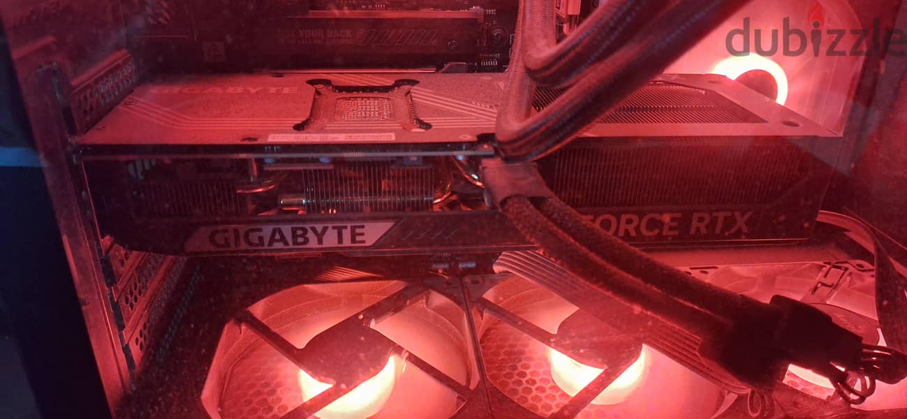 GEFORCE RTX 5070 WINDFORCE OC 12G GIGABYTE 3