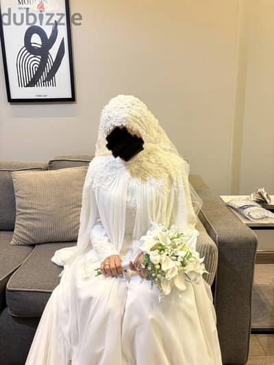فستان زفاف للبيع