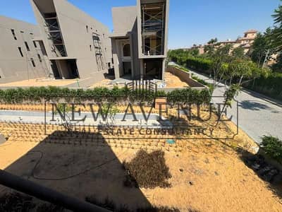 Standalone Villa Type C in Waterway Villas Ready To Move Very Prime Location Landscape View