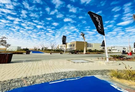 شقة غرفتا نوم واجهة بحرية  تقسيط يصل إلى 12 ع 1.5%