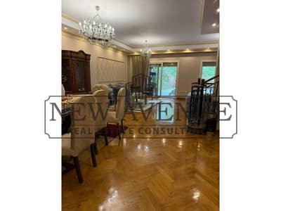 افضل سعر تاون هاوس متشطب و٢ مطبخ بالتكييفات ومساحه ارض واسعه فى dyar park