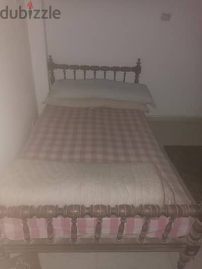 سرير زان بالمرتبة