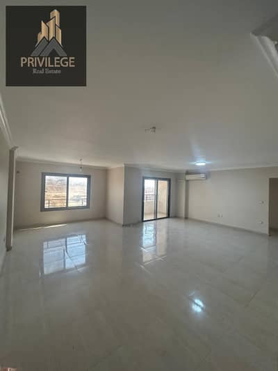 Apartment for rent on Al-Khamseen Street 220m fully air-conditioned 3 rooms 3 bathrooms reception 3 cuts distinctive location Apartment for rent on Al-Khamseen Street 220m fully air-conditioned 3 rooms 3 bathrooms reception 3 cuts distinctive location