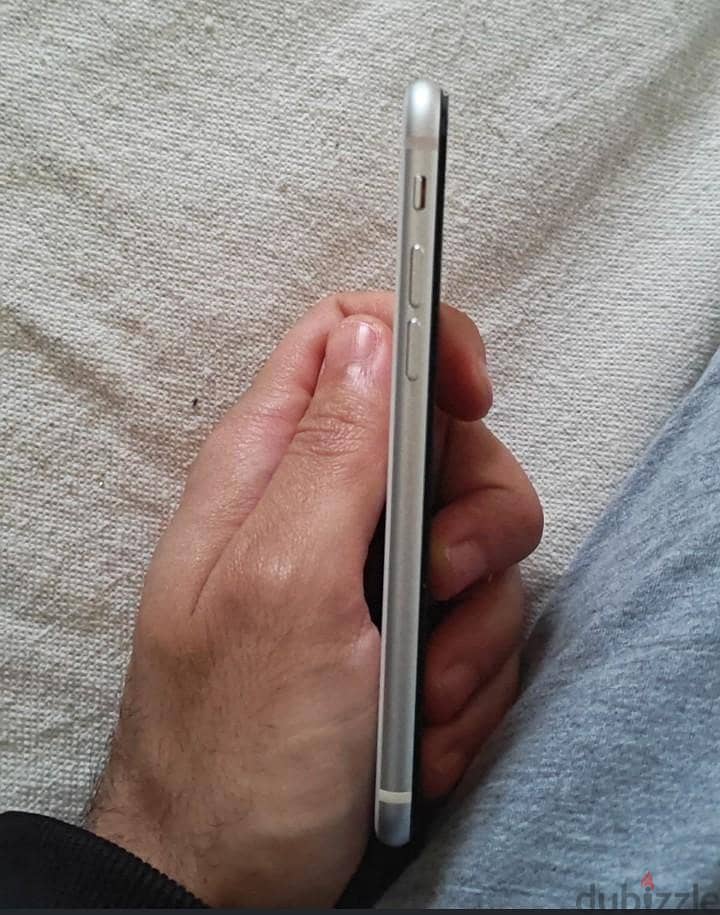 iPhone Se 2020 4